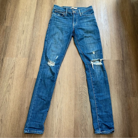 Levi’s skinny jeans, size 27 but fit like a 24 - Picture 3 of 3